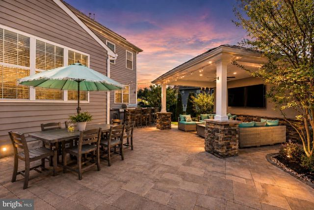 412 GARDENIA DR, Mullica Hill, NJ 08062