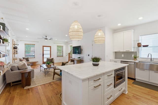 1317 Jones Ave, Nashville, TN 37207
