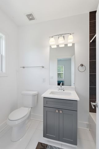 1317 Jones Ave, Nashville, TN 37207