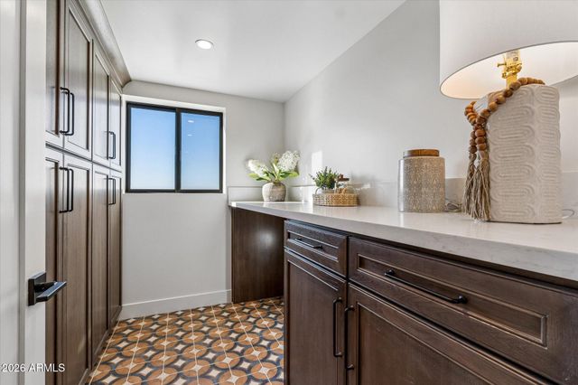 3731 E Fawn Drive, Phoenix, AZ 85042