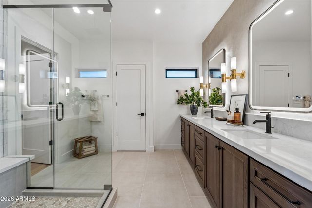 3731 E Fawn Drive, Phoenix, AZ 85042