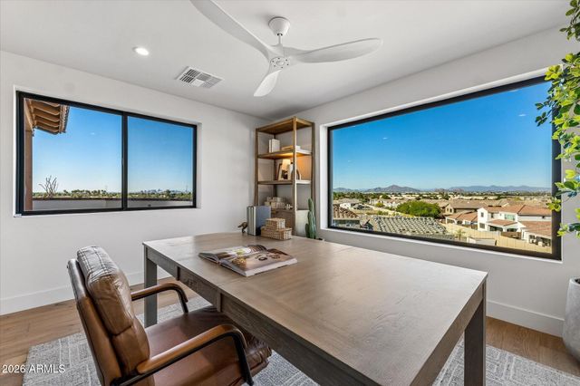 3731 E Fawn Drive, Phoenix, AZ 85042