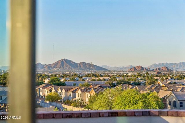 3731 E Fawn Drive, Phoenix, AZ 85042