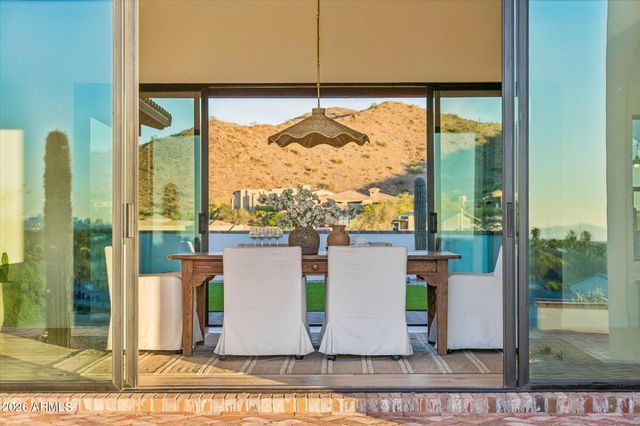 3731 E Fawn Drive, Phoenix, AZ 85042