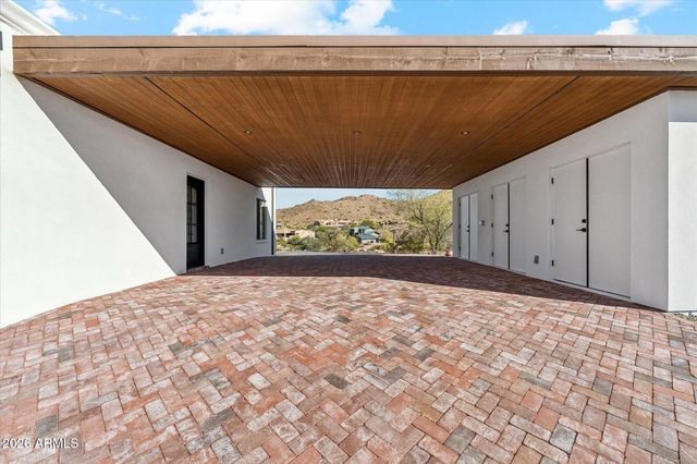 3731 E Fawn Drive, Phoenix, AZ 85042