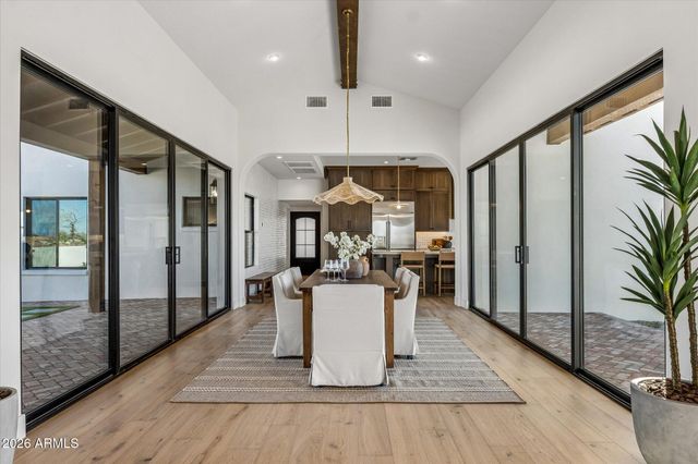 3731 E Fawn Drive, Phoenix, AZ 85042