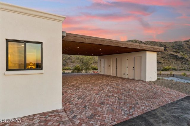 3731 E Fawn Drive, Phoenix, AZ 85042