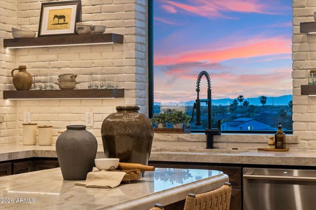 3731 E Fawn Drive, Phoenix, AZ 85042