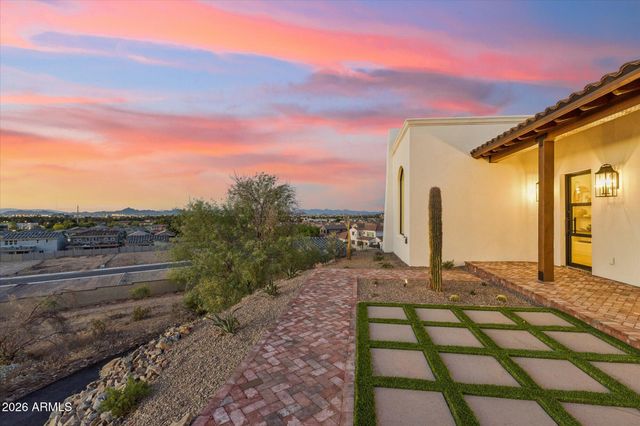 3731 E Fawn Drive, Phoenix, AZ 85042