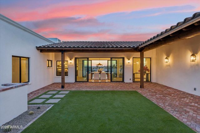 3731 E Fawn Drive, Phoenix, AZ 85042