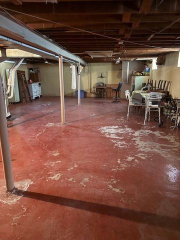 2056 Market Street, Blue Island, IL 60406