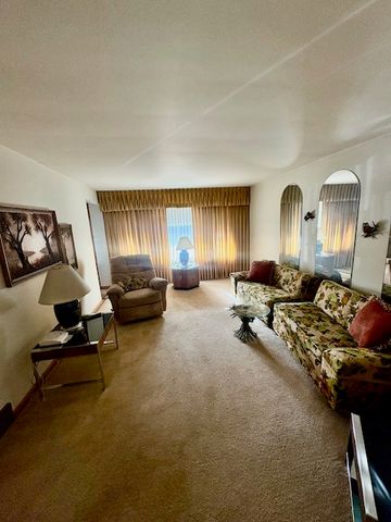 2056 Market Street, Blue Island, IL 60406