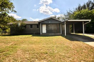 1315 W Ball Street W, Weatherford, TX 76086