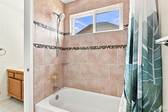 4249 S Killarney Street, Aurora, CO 80013