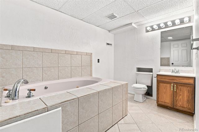 4249 S Killarney Street, Aurora, CO 80013