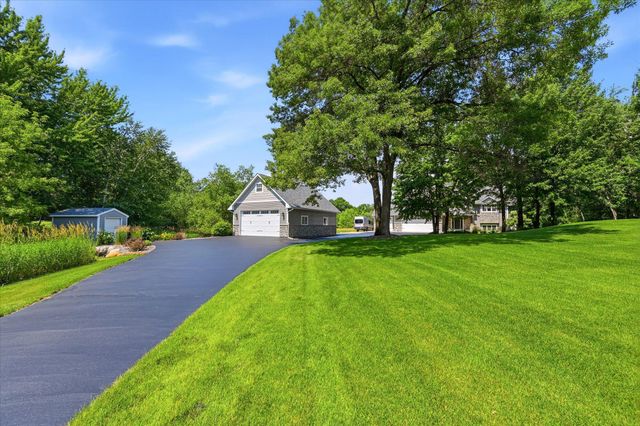 17424 Staples Street NE, Ham Lake, MN 55304