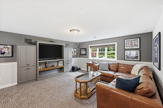 17424 Staples Street NE, Ham Lake, MN 55304