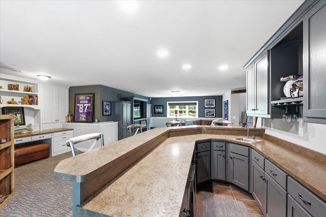 17424 Staples Street NE, Ham Lake, MN 55304