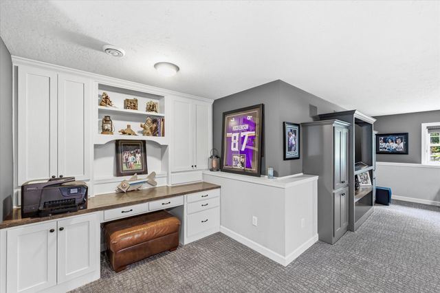 17424 Staples Street NE, Ham Lake, MN 55304
