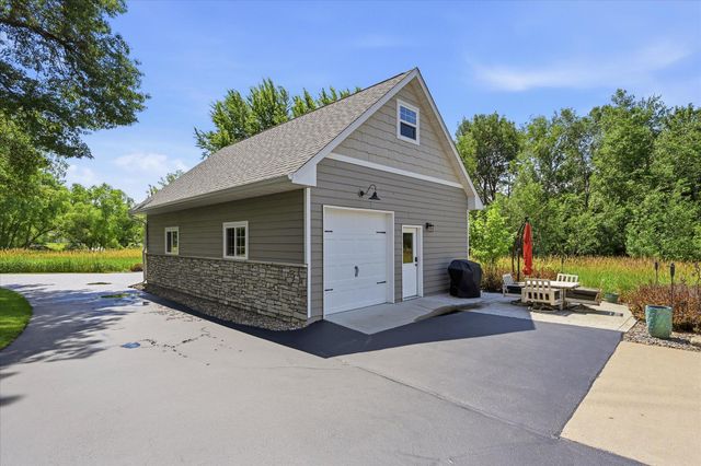 17424 Staples Street NE, Ham Lake, MN 55304