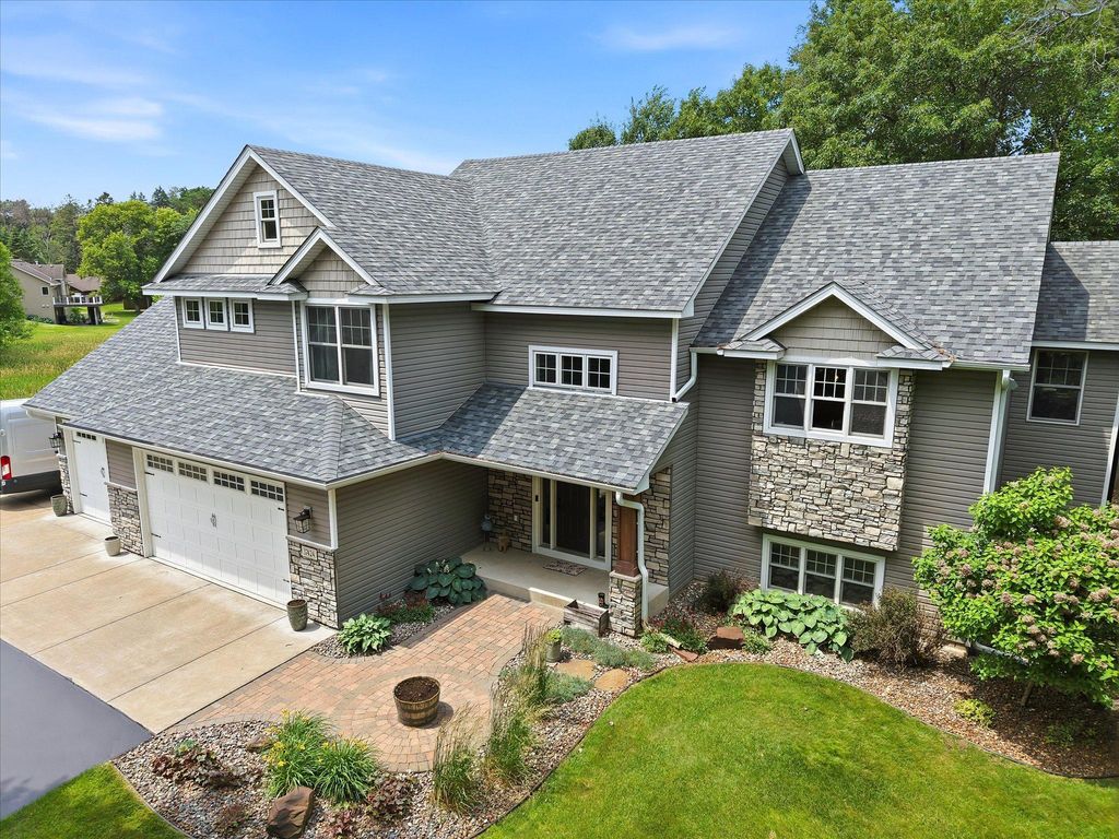 17424 Staples Street NE, Ham Lake, MN 55304 — photo 5
