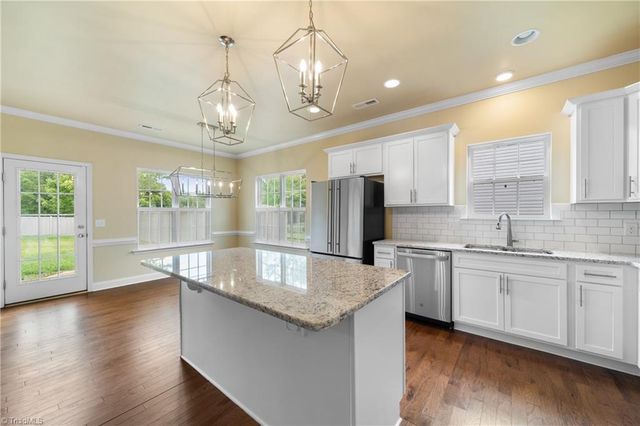 3831 Rutherford Court, Winston-salem, NC 27106