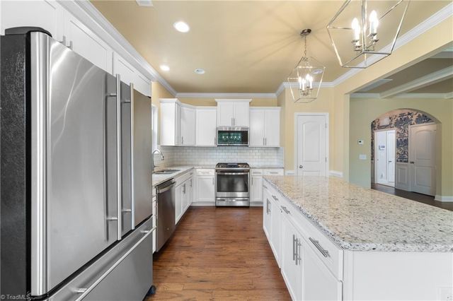 3831 Rutherford Court, Winston-salem, NC 27106