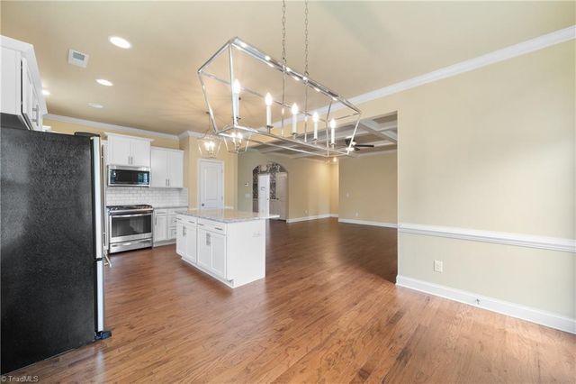 3831 Rutherford Court, Winston-salem, NC 27106