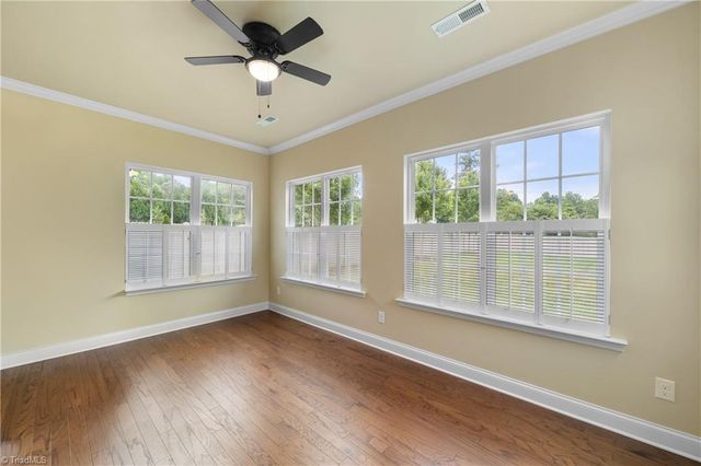 3831 Rutherford Court, Winston-salem, NC 27106
