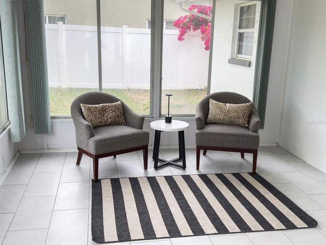 1044 51ST AVENUE N, St Petersburg, FL 33703