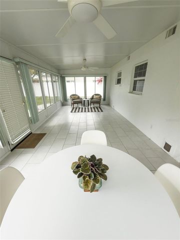 1044 51ST AVENUE N, St Petersburg, FL 33703