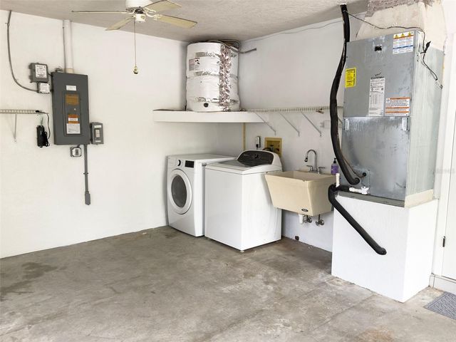 1044 51ST AVENUE N, St Petersburg, FL 33703