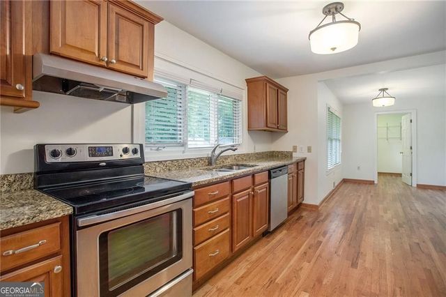 484 NW Polk Street, Marietta, GA 30064