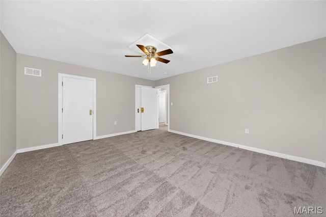 765 N Main Street, St Clair, MO 63077