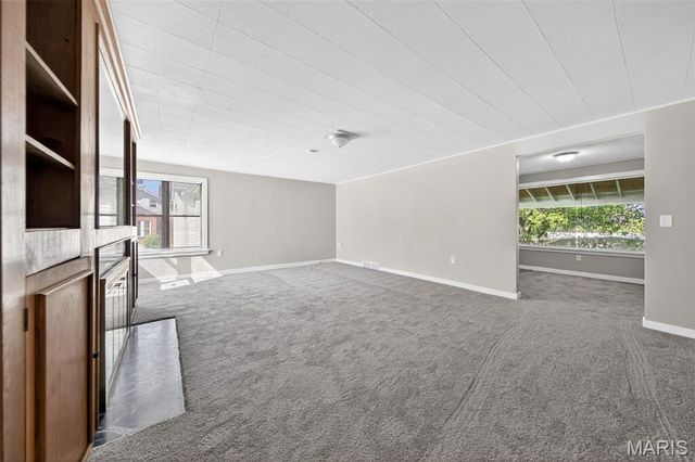 765 N Main Street, St Clair, MO 63077