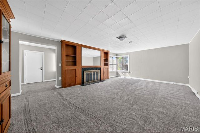 765 N Main Street, St Clair, MO 63077