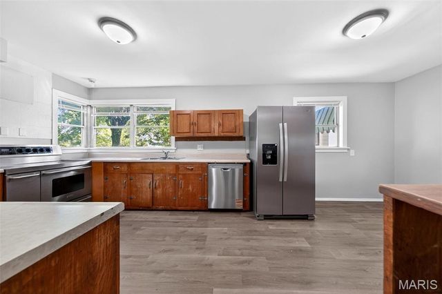 765 N Main Street, St Clair, MO 63077