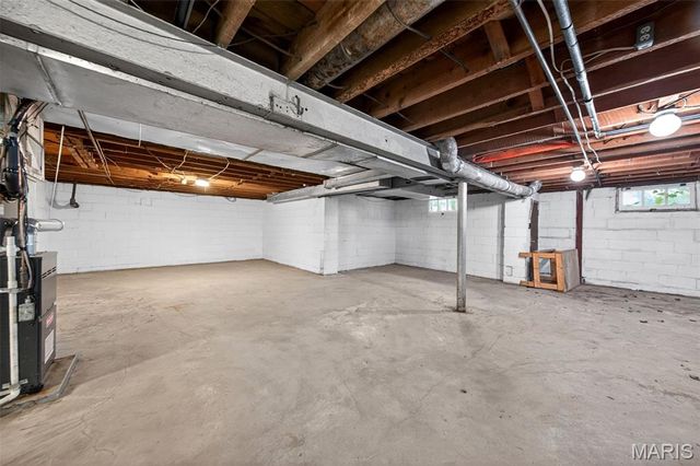 765 N Main Street, St Clair, MO 63077