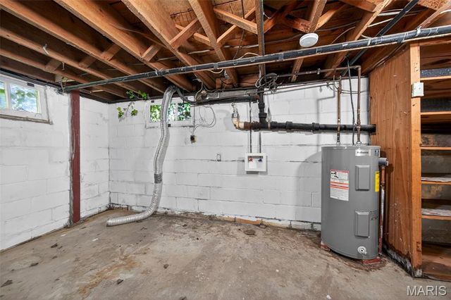 765 N Main Street, St Clair, MO 63077