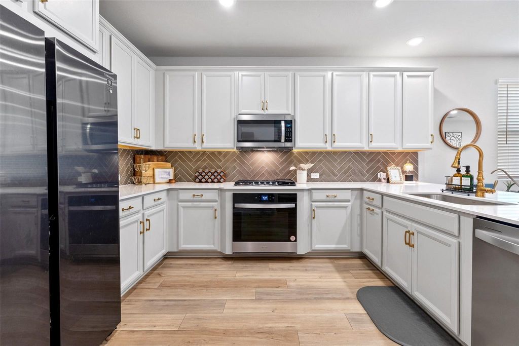 117 Marvins BND, Georgetown, TX 78626