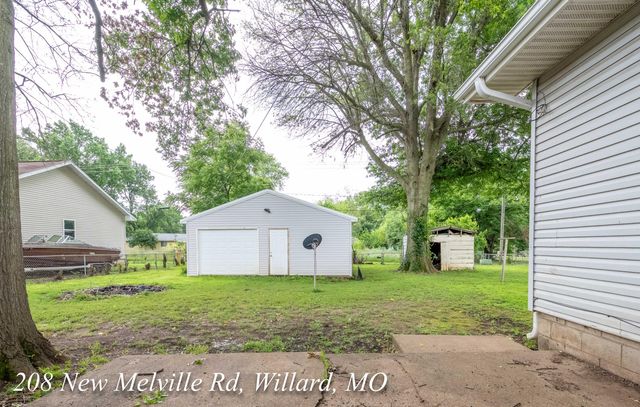 208 East New Melville Road, Willard, MO 65781