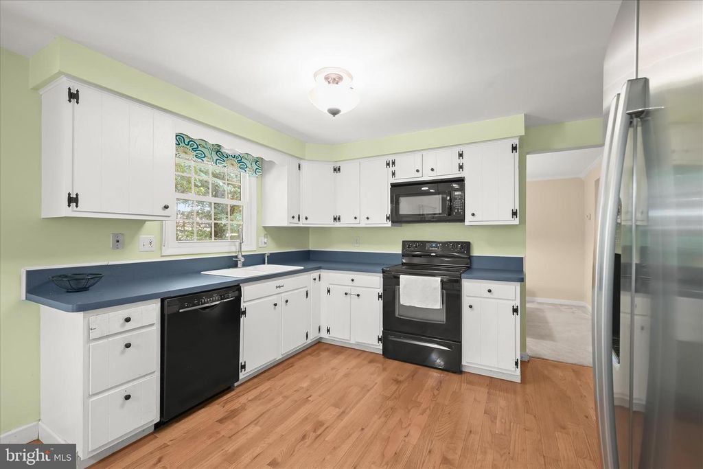 Image 13 of property listing at 5063 BEATRICE WAY, Columbia, MD 21044