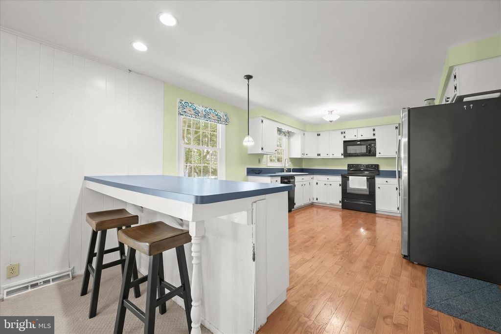 Image 16 of property listing at 5063 BEATRICE WAY, Columbia, MD 21044