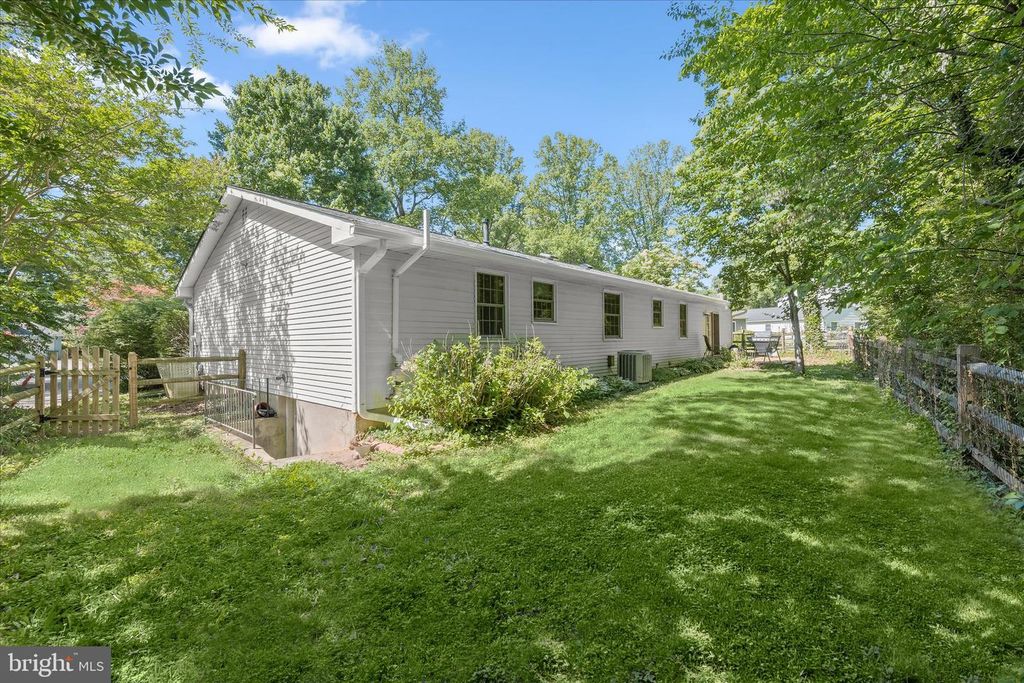 Image 39 of property listing at 5063 BEATRICE WAY, Columbia, MD 21044
