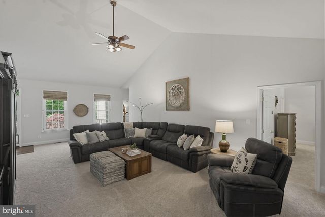 925 CARSON RD, Huntingtown, MD 20639