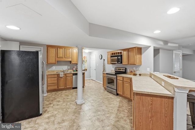 925 CARSON RD, Huntingtown, MD 20639