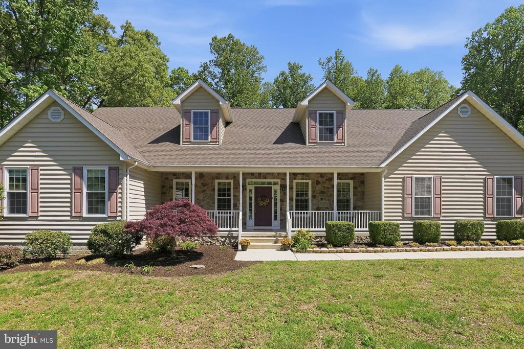 925 CARSON RD, Huntingtown, MD 20639