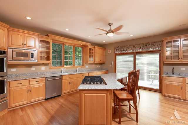 13050 85th Avenue, Palos Park, IL 60464