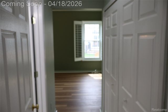 13500 Wyndemere Circle, Sterling Heights, MI 48313