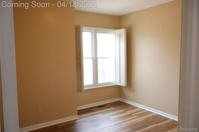 13500 Wyndemere Circle, Sterling Heights, MI 48313